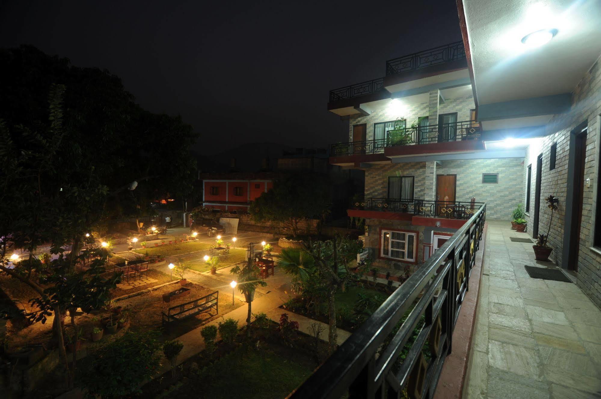 Hotel Glory Garden 博卡拉 外观 照片