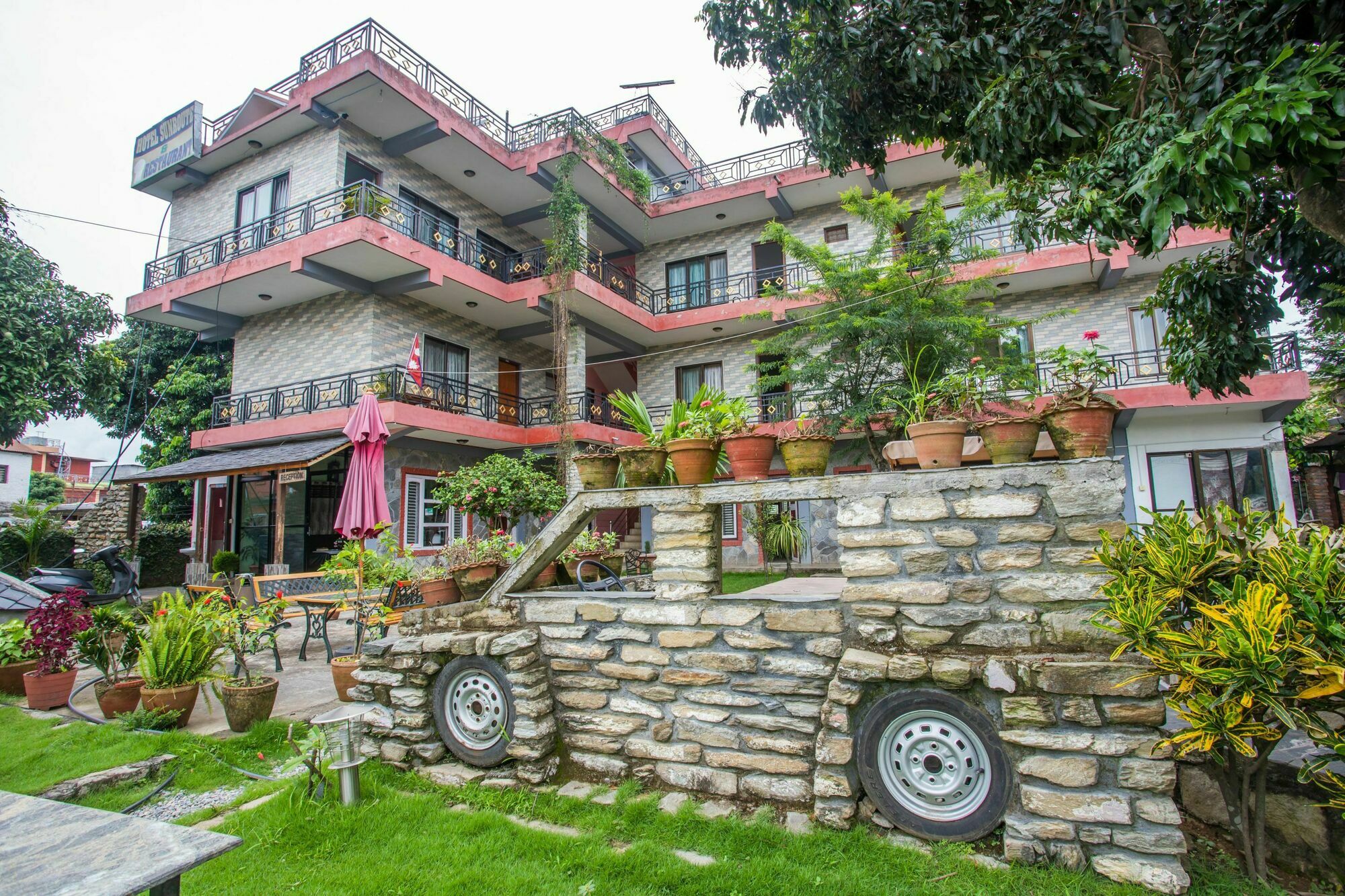 Hotel Glory Garden 博卡拉 外观 照片